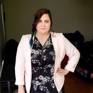 Meet your Posher, Ashley